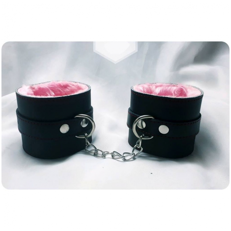 ESPOSAS DE CUERO CON PELUCHE ANCHAS